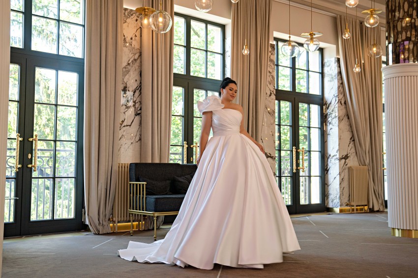 s-698-nina_1_850x1122